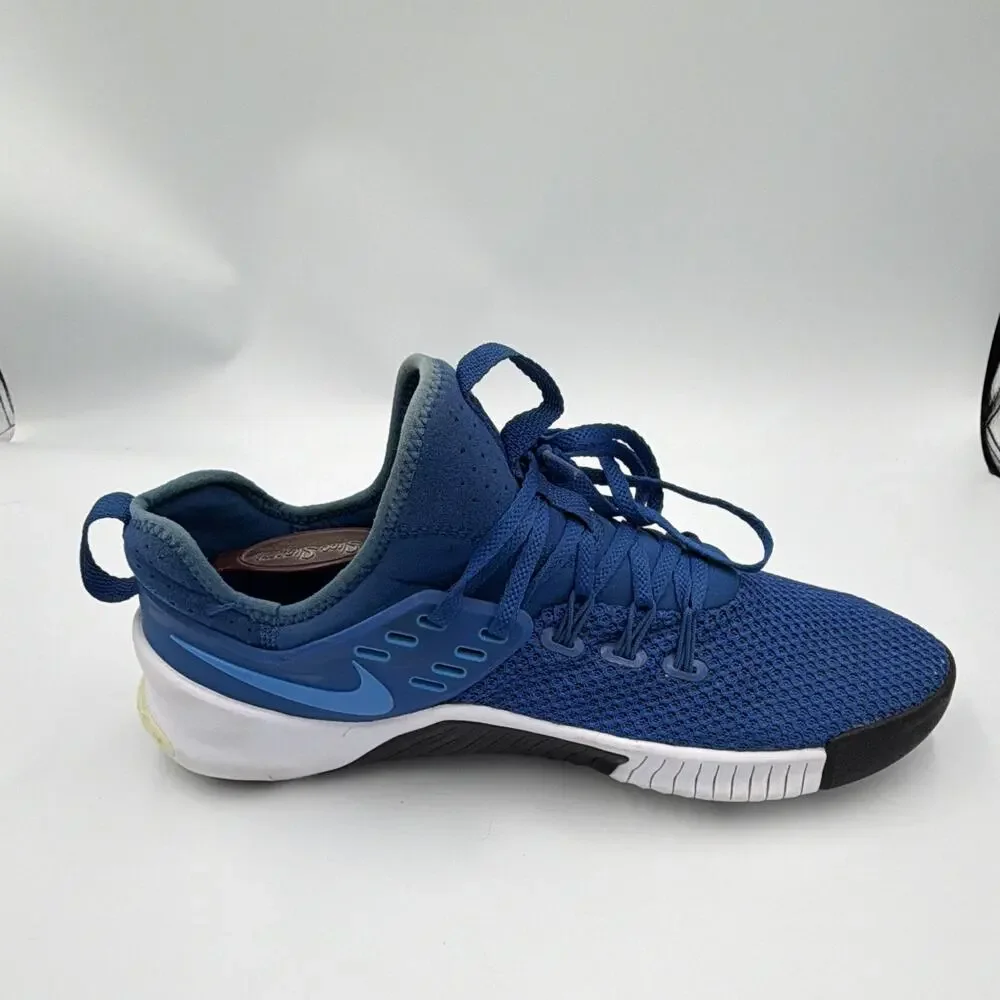 Nike Free Metcon Team Royal Men's Lace-Up Low Top Training Sneakers AH8141